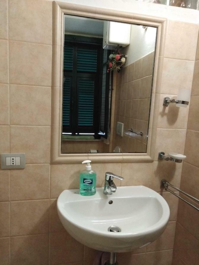 L ' Canton B & B Colonnata Екстериор снимка